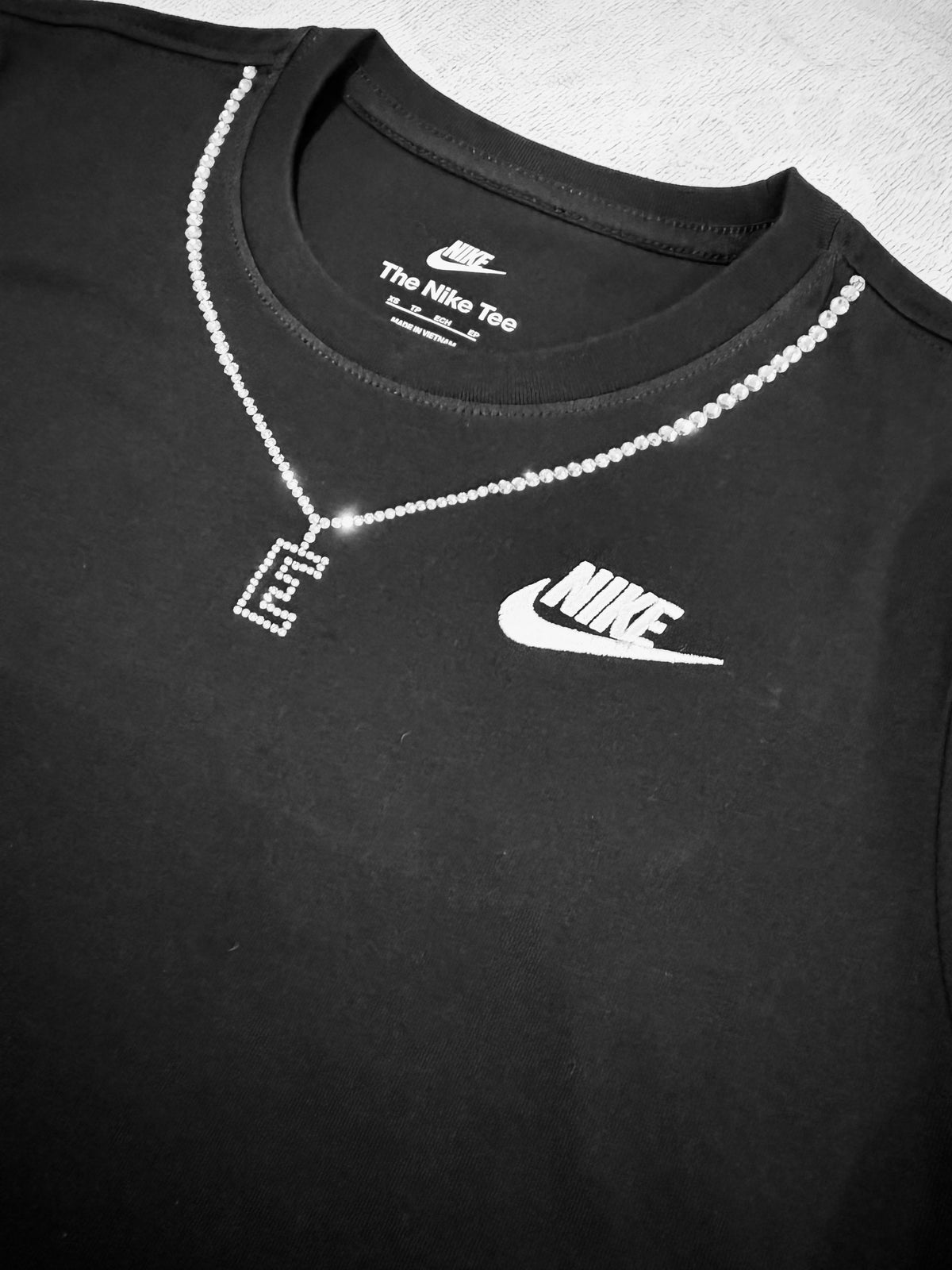 T-Shirt Nike Diamond - Collier Letter personalizzabile