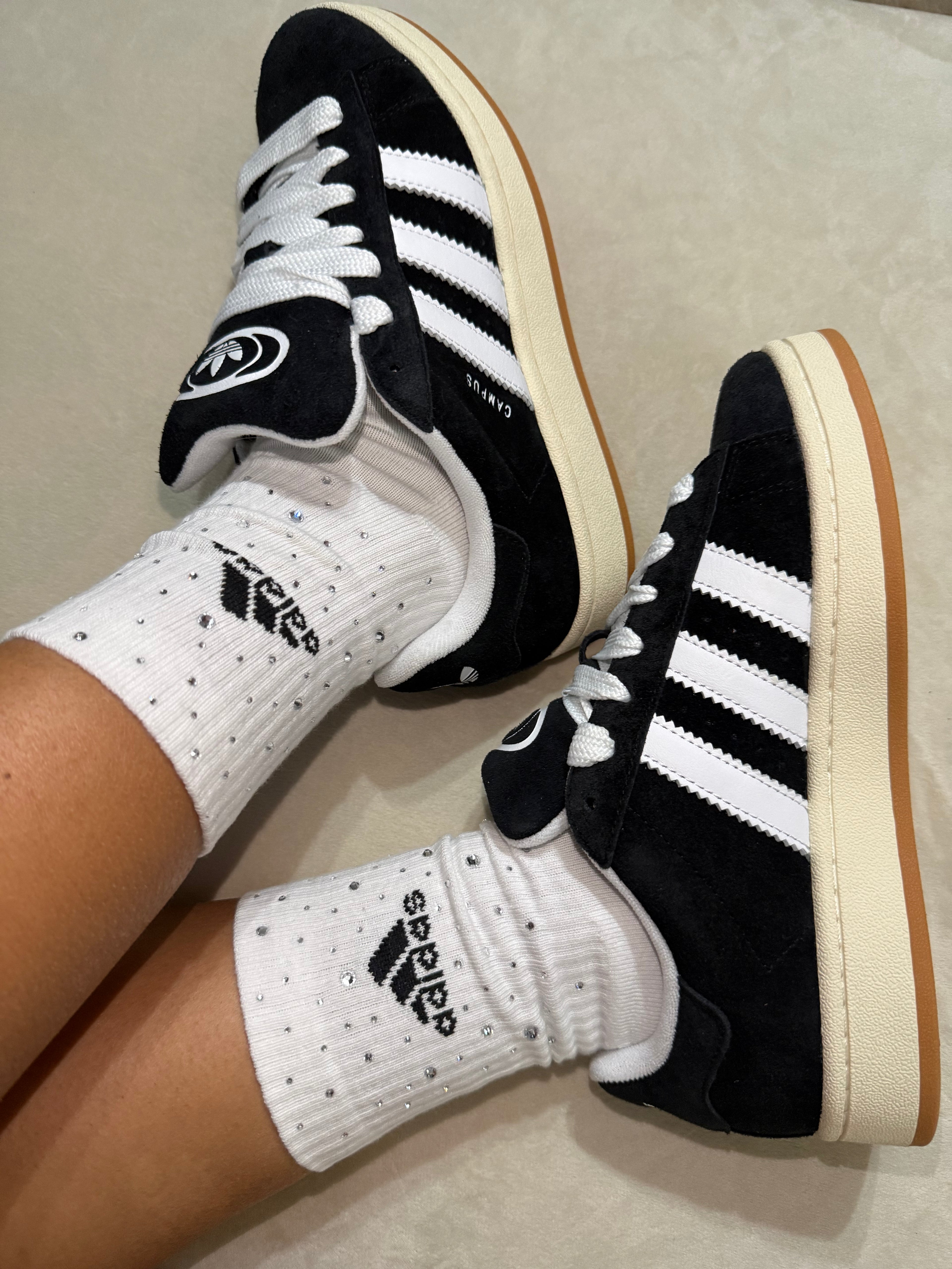 Adidas Campus Nere e Calzini Adidas Bianchi con brillantini argento