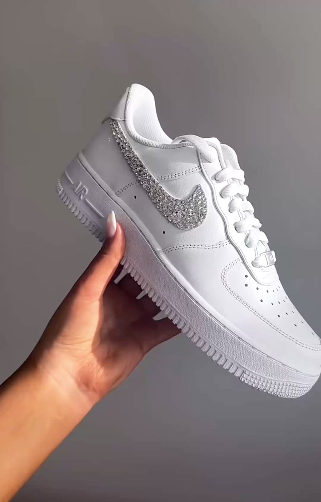 Nike Air Force 1 Total White personalizzata con Brillantini 