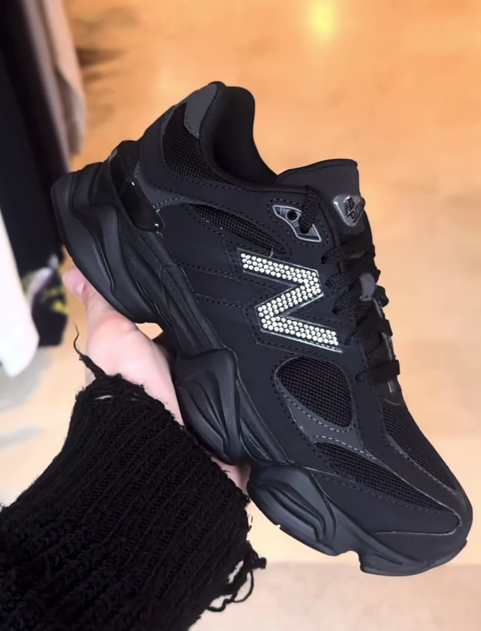 New Balance 9060 Black Diamond Argento