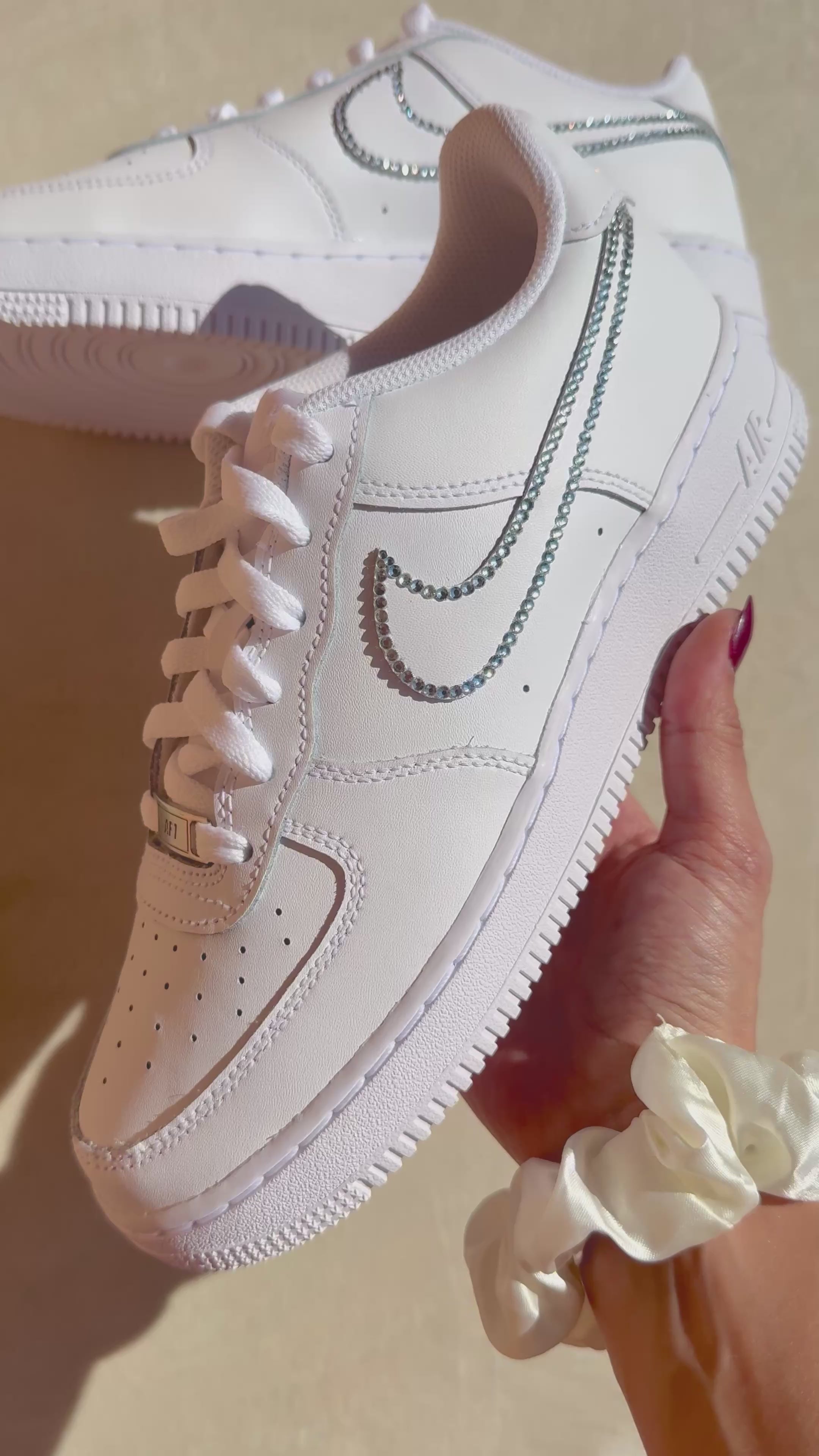 Nike Air Force 1 White Swoosh Crystal