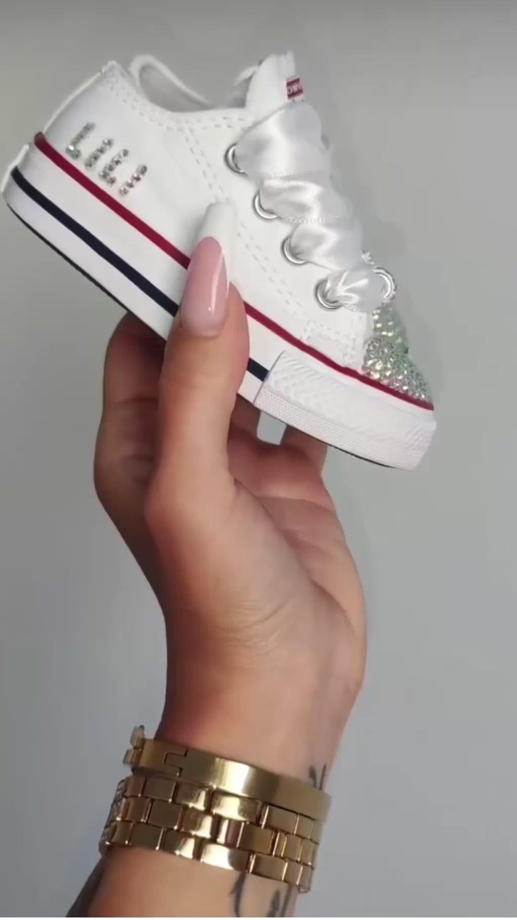 Converse All Star Low bianche da bambina personalizzate con brillantini e nome 